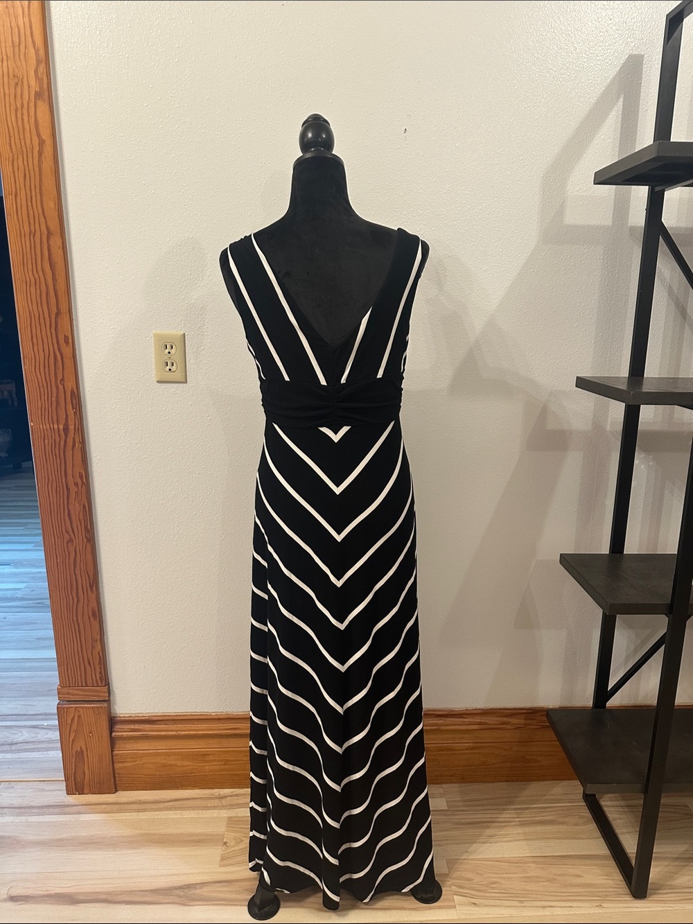White House Black Market Black and White Striped Maxi Dress - Picture 4 of 6